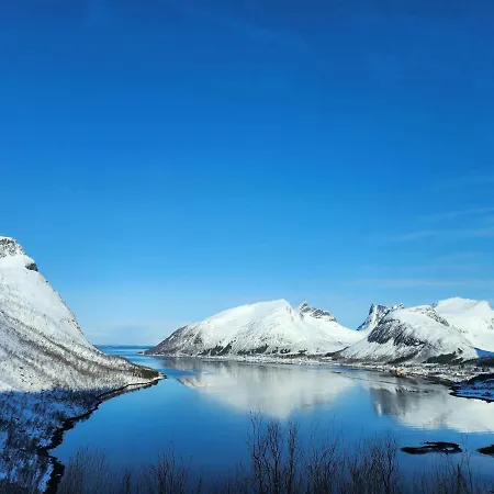 Casa de Férias Senja Skaland