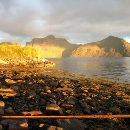 Senja Skaland Casa de Férias *