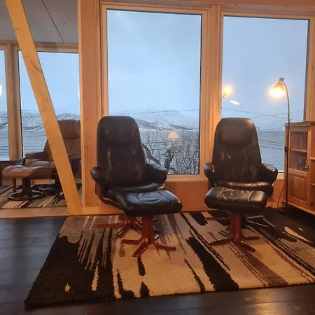 펜션 Senja Skaland Melkarhola